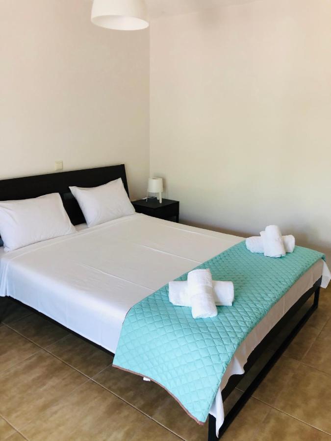 Ionian White Apartments Лефкада Экстерьер фото