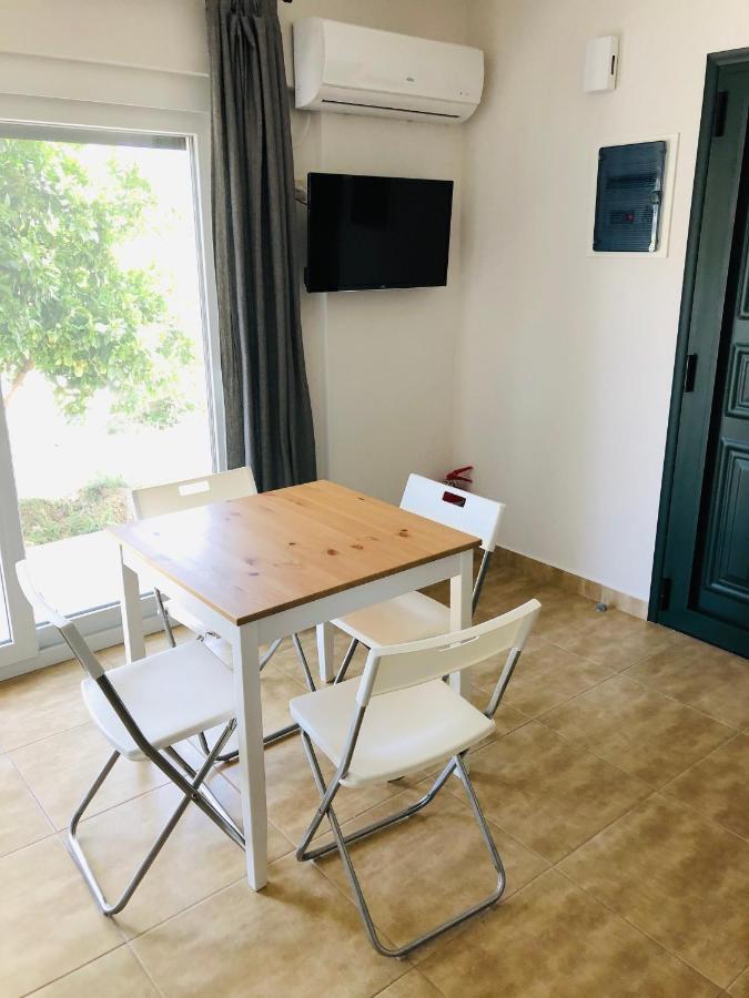 Ionian White Apartments Лефкада Экстерьер фото